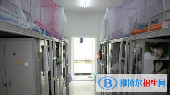 重慶市科能高級技工學校2023年宿舍條件