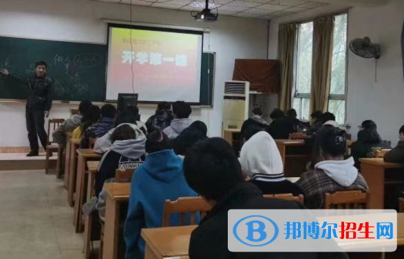 重慶望江技工學校2023年招生計劃