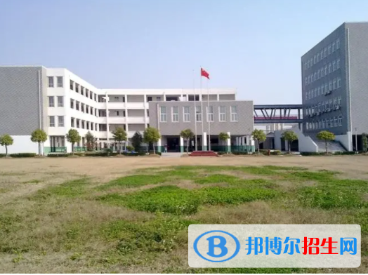 2023年泰州市姜堰區(qū)美術學校學費、收費多少