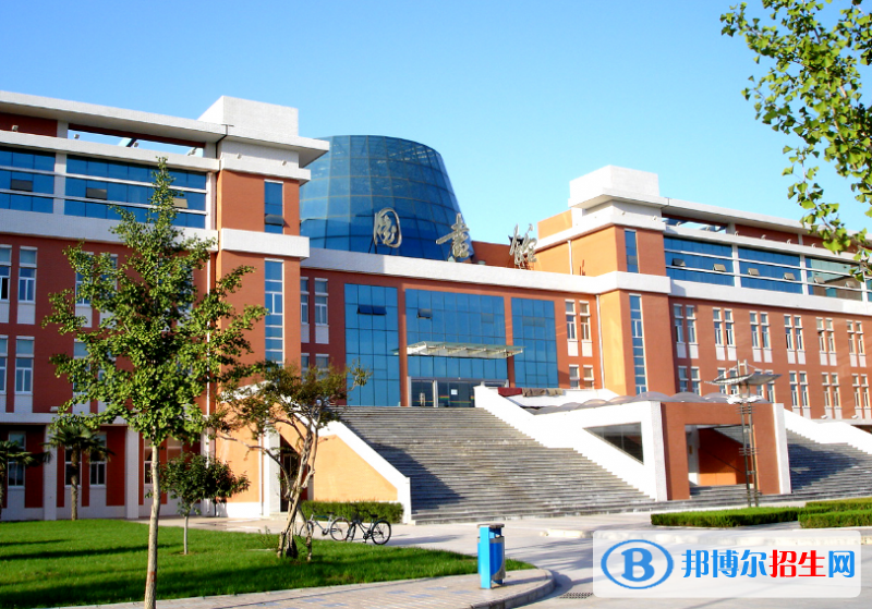貴陽信息科技學院是幾本？是985和211嗎？