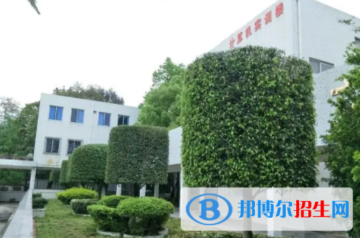 2023年饒平貢天職業(yè)技術學校招生簡章