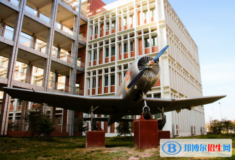 鄭州航空工業(yè)管理學(xué)院是幾本？是985和211嗎？