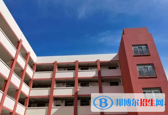 2023年?？谑虚L(zhǎng)流中學(xué)網(wǎng)站網(wǎng)址