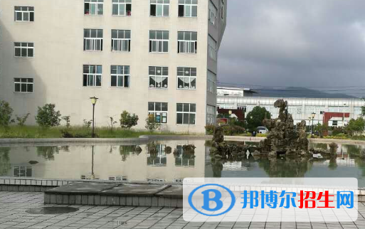 2023貴陽第一高級(jí)技工學(xué)校多少錢(學(xué)費(fèi)明細(xì))