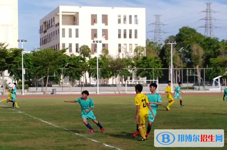 三亞市第四中學歷年招生分數(shù)線一覽表(2023參考)