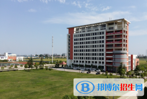 2023江蘇省寶應中等專業(yè)學校多少錢(學費明細)