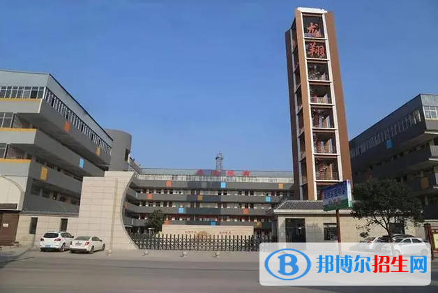 運(yùn)城龍翔實(shí)驗(yàn)中學(xué)、安康雙語(yǔ)中學(xué)2022錄取分?jǐn)?shù)線（2023參考）