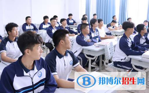 青島西大技工學校地址在哪里，哪個地區(qū)，哪個城市?
