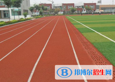 諸暨工業(yè)職業(yè)技術(shù)學(xué)校地址在哪里，哪個(gè)地區(qū)，哪個(gè)城市?