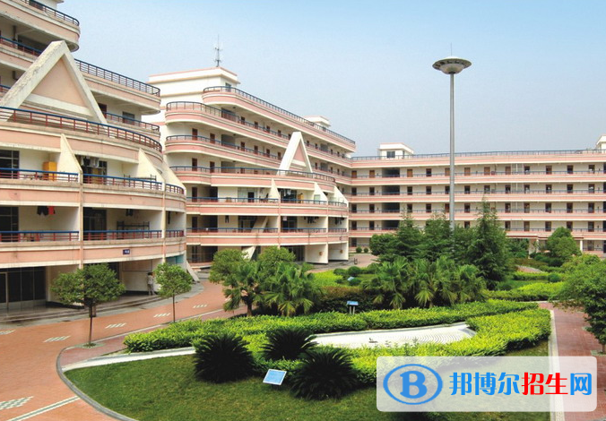 四川綿陽中學(xué)中考2022錄取分?jǐn)?shù)線（2023參考）