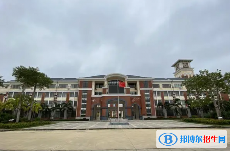 西南大學(xué)臨高實驗中學(xué)怎么樣、好不好(2023參考)
