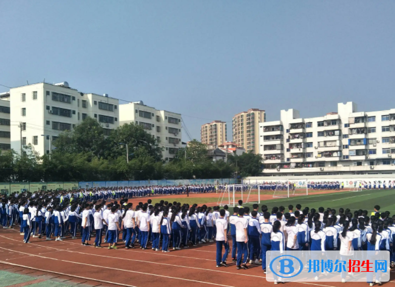 華中師范大學(xué)瓊中附屬中學(xué)怎么樣、好不好(2023參考)
