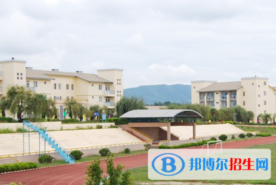 2024臨滄排名前五的中專(zhuān)學(xué)校名單