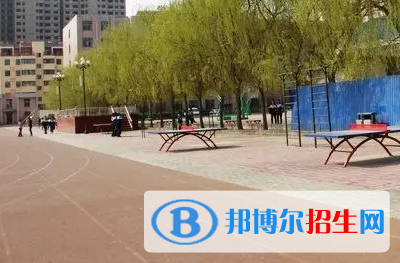 邢臺市第三中學職高班地址在哪里，哪個地區(qū)，哪個城市?