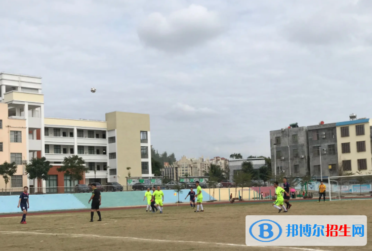 儋州川綿中學地址在哪里，哪個地區(qū)，哪個城市?