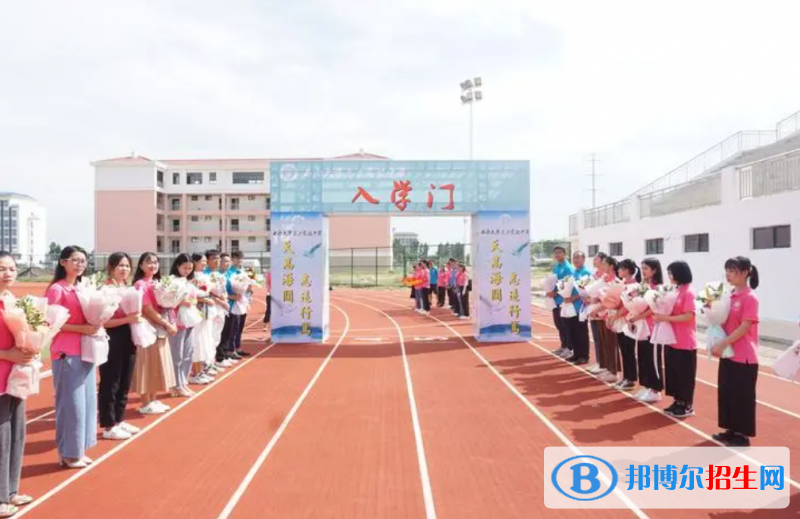 西南大學(xué)東方實(shí)驗(yàn)中學(xué)歷年招生分?jǐn)?shù)線一覽表(2023參考)
