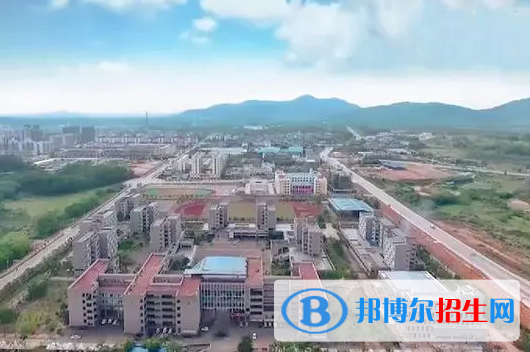 華中師大一附中屯昌思源實(shí)驗(yàn)中學(xué)歷年招生分?jǐn)?shù)線一覽表(2023參考)