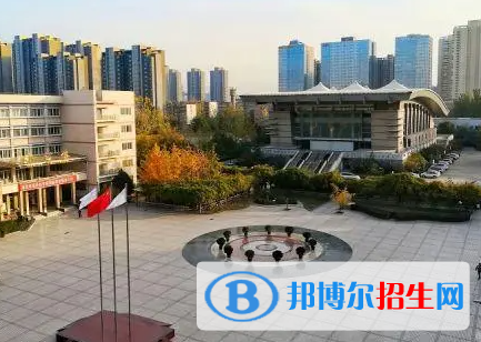 黃河科技學(xué)院附屬中等專業(yè)學(xué)校地址在哪里，哪個地區(qū)，哪個城市?