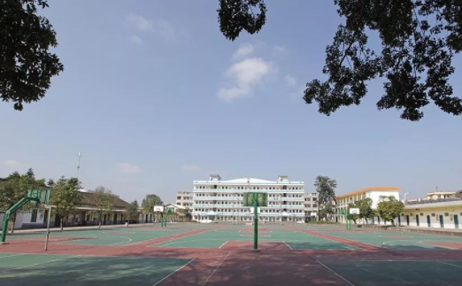 廣西柳州畜牧獸醫(yī)學(xué)校怎么樣、好不好(2023參考)
