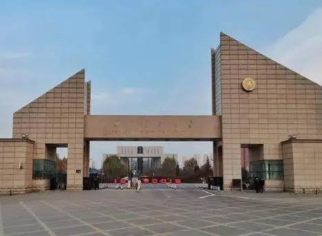 河池學(xué)院和蘭州理工大學(xué)怎么選？哪個(gè)好？附全國(guó)排名和分?jǐn)?shù)線