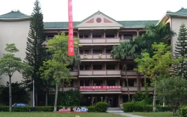 杭州電子科技大學(xué)和廣州理工學(xué)院怎么選？哪個(gè)好？附分?jǐn)?shù)線