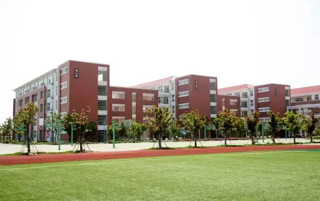 蘇州市相城區(qū)陸慕高級(jí)中學(xué)地址在哪里，哪個(gè)地區(qū)，哪個(gè)城市