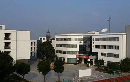 蘇州市第四中學(xué)地址在哪里，哪個地區(qū)，哪個城市