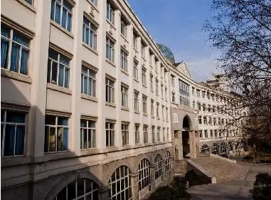 2023南京市田家炳高級中學多少錢(學費明細)