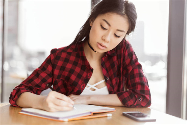 重慶開設(shè)旅游管理專業(yè)的職教中心名單一覽表