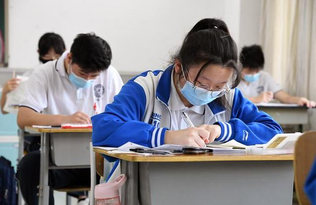 2023年河源中考成績(jī)?cè)谀睦锊樵?中考成績(jī)查詢?nèi)肟诰W(wǎng)站