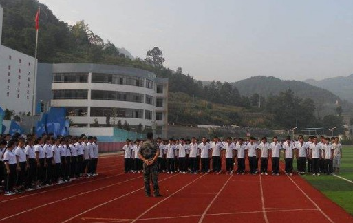 2023銅仁公辦新能源汽車(chē)學(xué)校有哪些 銅仁公辦新能源汽車(chē)學(xué)校名單一覽表