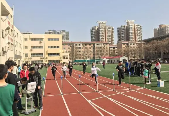 2023年廣州中考成績(jī)?cè)谀睦锊樵?中考成績(jī)查詢?nèi)肟诰W(wǎng)站