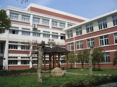 江蘇省蘇州市第五中學(xué)歷年招生分數(shù)線一覽表(2023參考)