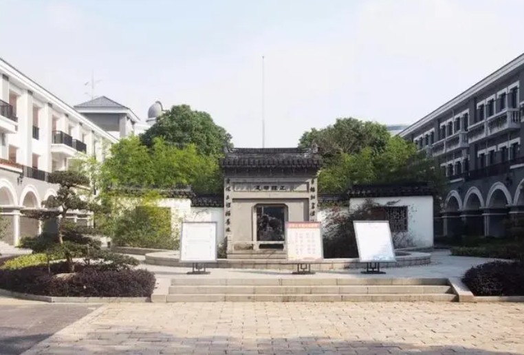 江蘇省蘇州市第五中學(xué)地址，乘車路線
