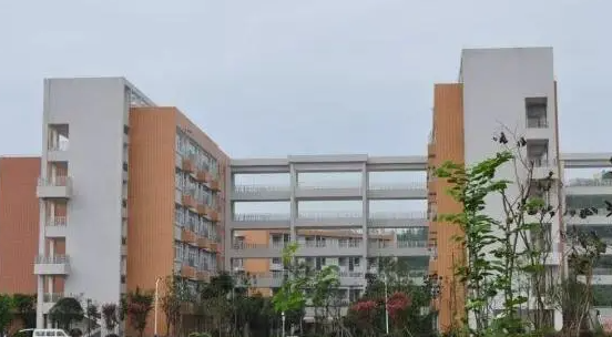 2024樂山排名前五的汽修學(xué)校名單