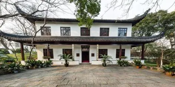 江蘇省蘇州第十中學(xué)地址，乘車路線