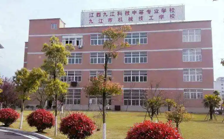 2024江西排名前五的計算機(jī)學(xué)校名單