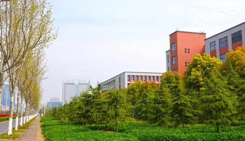 江蘇省東臺中學(xué)地址，乘車路線