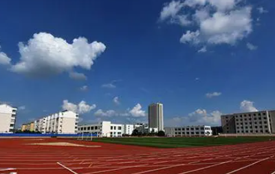 山東魯能體育職業(yè)中等專業(yè)學校地址，乘車路線