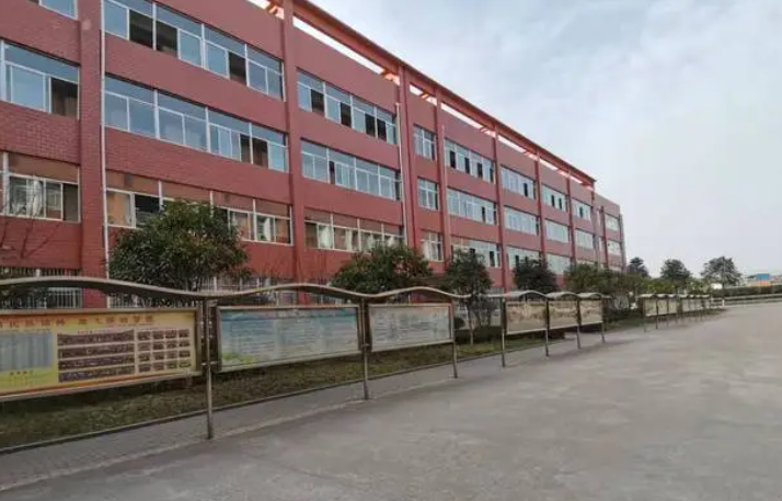 江都市大橋高級(jí)中學(xué)怎么樣、好不好