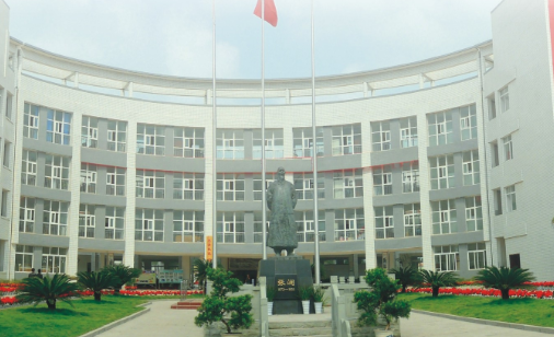 四川2023年女生上什么中專學(xué)校好
