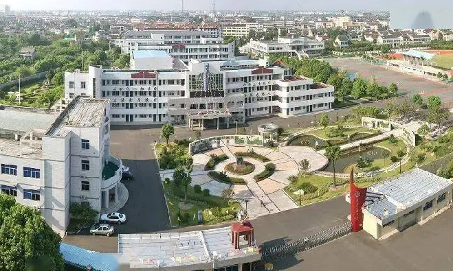 常州市武進(jìn)區(qū)鳴凰中學(xué)怎么樣、好不好