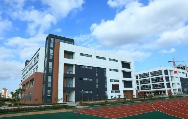 2023年濰坊德潤國際雙語學校招生政策