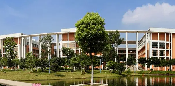 中國大學(xué)汽車服務(wù)工程專業(yè)排名（應(yīng)用型）-校友會(huì)2023最新排名