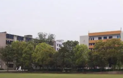 昆明2023年初中畢業(yè)可不可以上中專(zhuān)