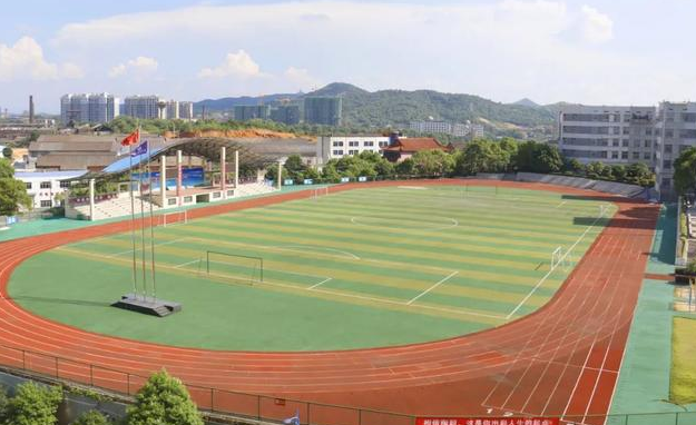 湖南2023年初中畢業(yè)能不能上中專(zhuān)學(xué)校