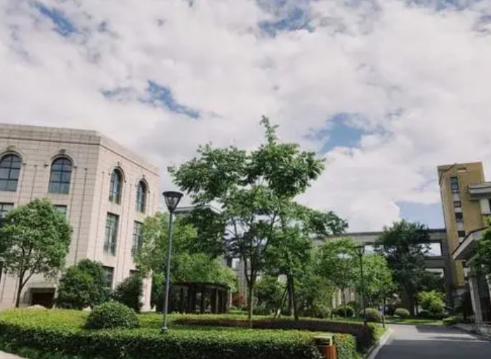 浙江省杭州第十四中學(xué)怎么樣、好不好