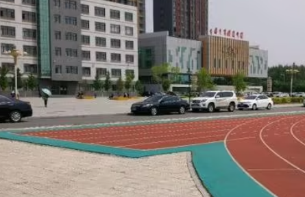遼寧工貿學校地址，乘車路線