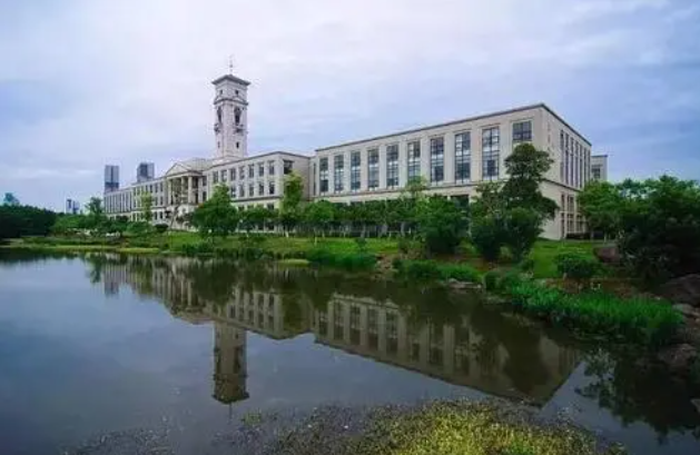 寧波市第三中學怎么樣、好不好