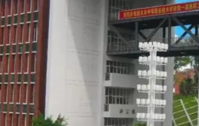 廣東2023年沒(méi)有畢業(yè)證可不可以讀中專學(xué)校